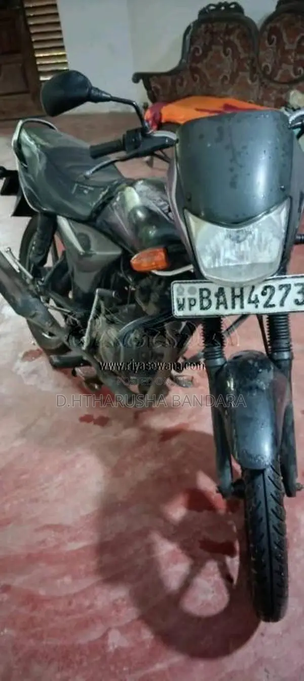 Bajaj Platina 100 2013 Motorbike (Used)