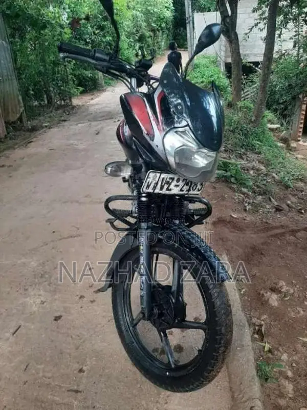 Bajaj Discover 2010 Motorbike (Used)