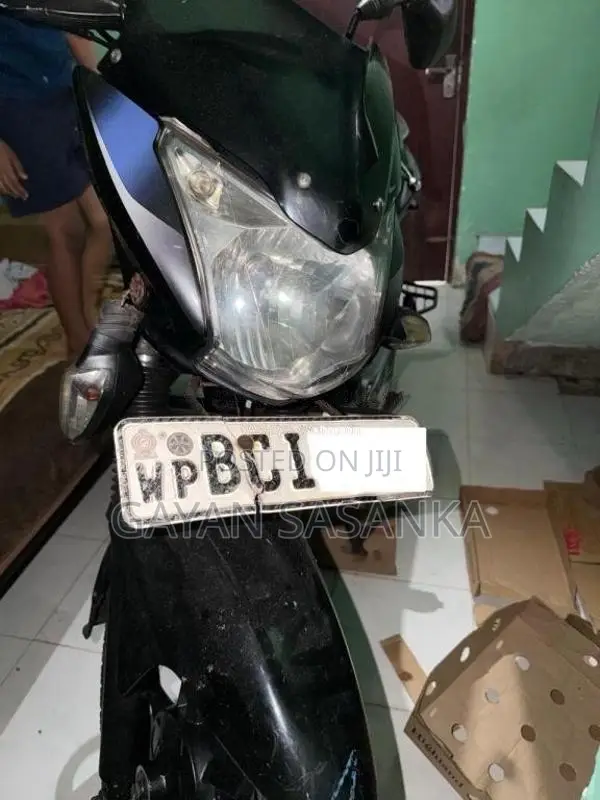 Bajaj Discover 100 2015 Motorbike (Used)