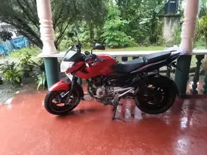 Bajaj Pulsar 135 Ls 2014 Motorbike (Used)