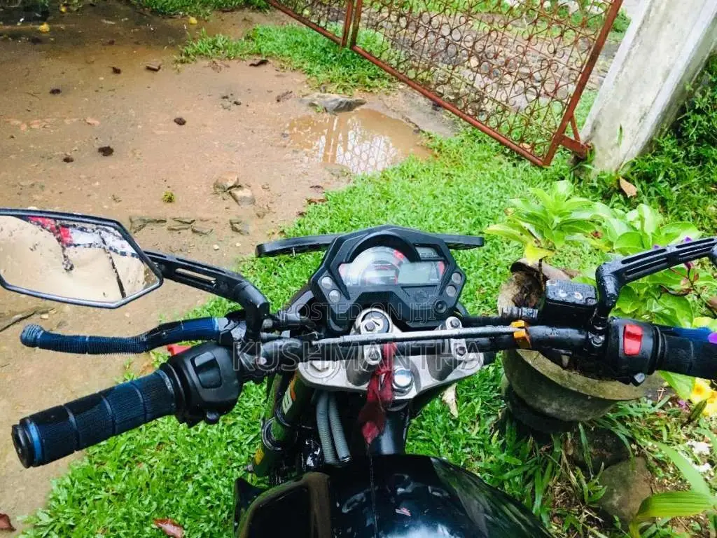 Yamaha Fz 2015 Motorbike (Used)