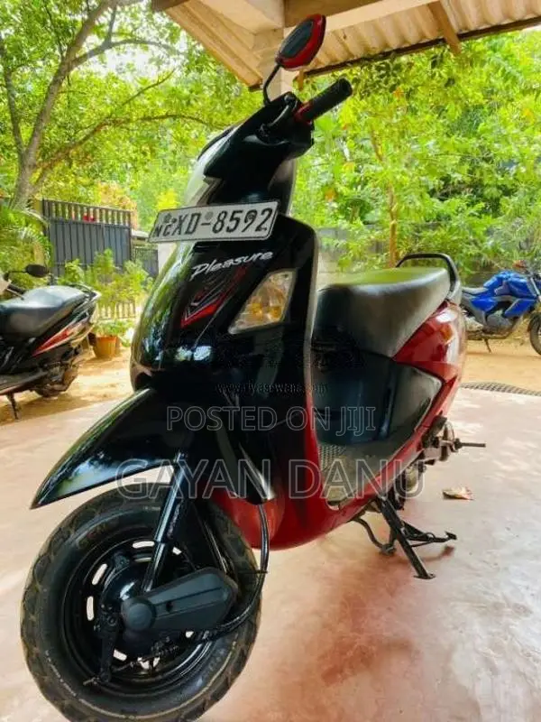 Hero Pleasure 2011 Motorbike (Used)