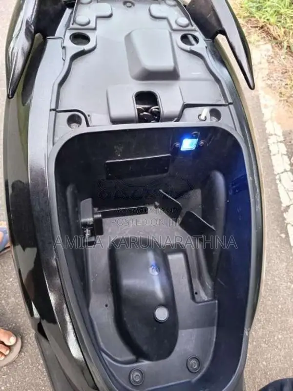 Hero Maestro Edge 2020 Motorbike (Used)