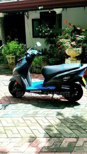 Honda Dio 2016 Motorbike (Used)