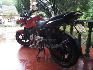 Bajaj Pulsar 135 Ls 2014 Motorbike (Used)