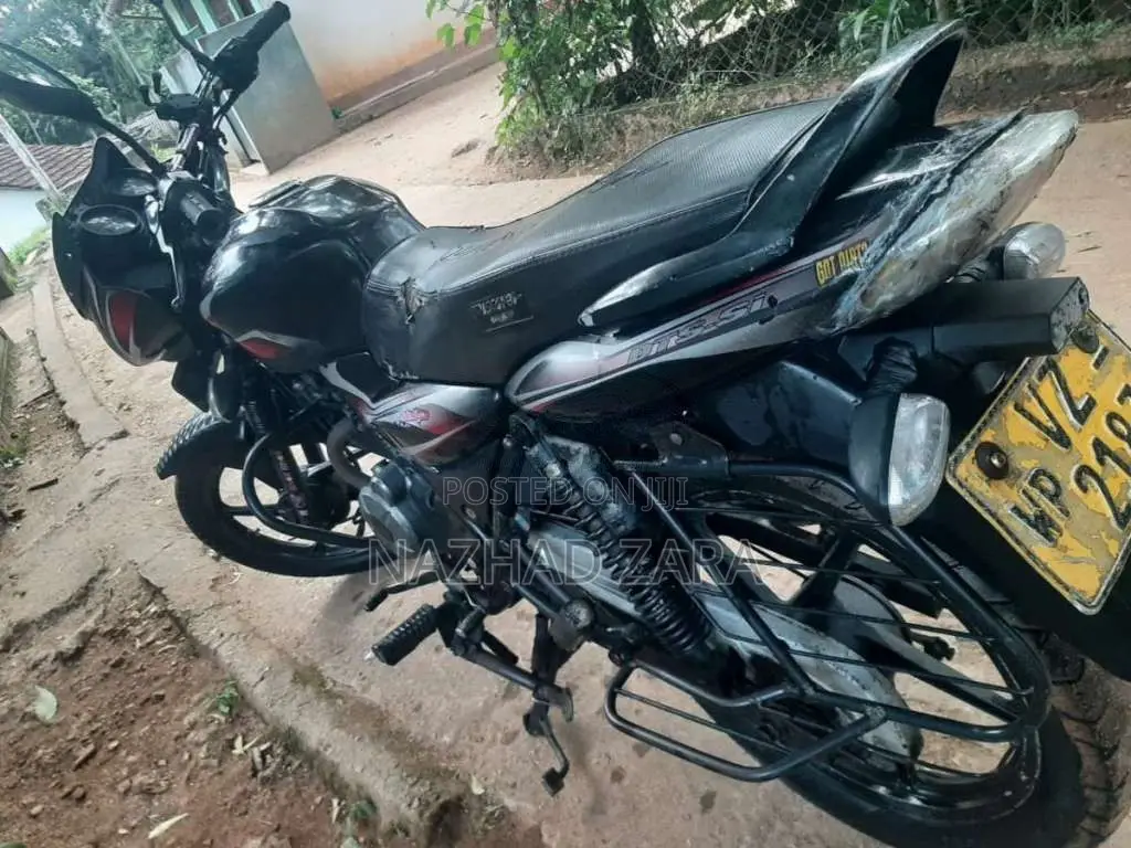 Bajaj Discover 2010 Motorbike (Used)