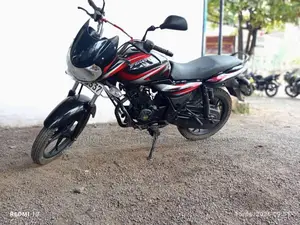 Bajaj Discover 125 2017 Motorbike (Used)