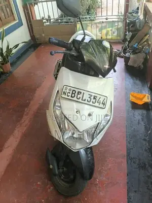 Honda Dio 2015 Motorbike (Used)