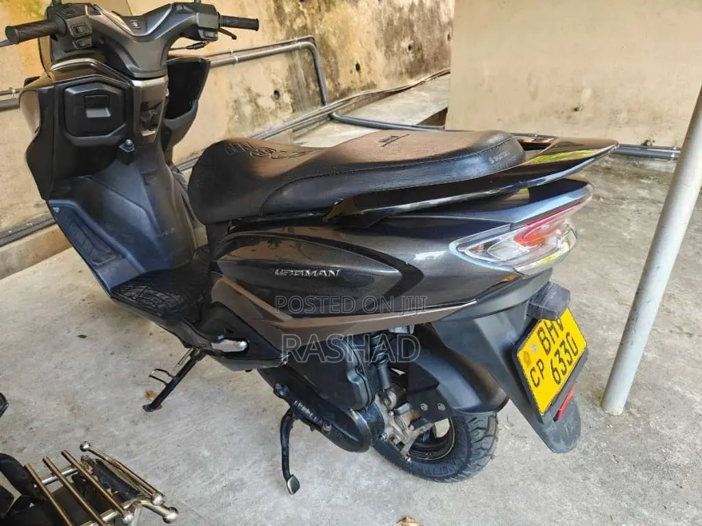 Suzuki BURGMAN 2019 Motorbike (Used)