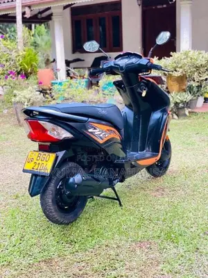 Honda Dio 2018 Motorbike (Used)