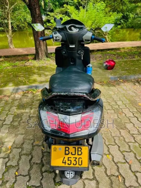 Hero Maestro Edge 2021 Motorbike (Used)