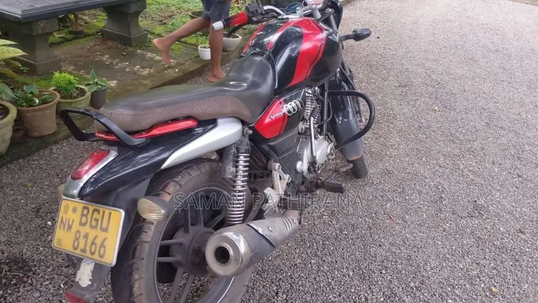 Bajaj V15 2018 Motorbike (Used)