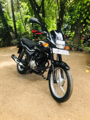 Bajaj Platina 2017 Motorbike (Used)