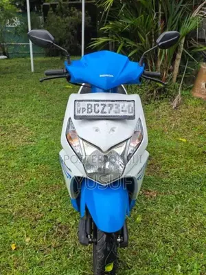 Honda Dio 2015 Motorbike (Used)