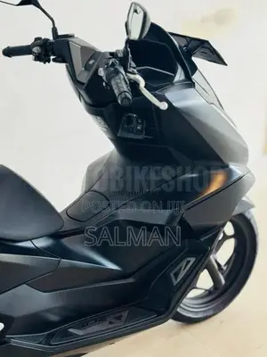 Honda PCX 160 2025 Motorbike (Used)