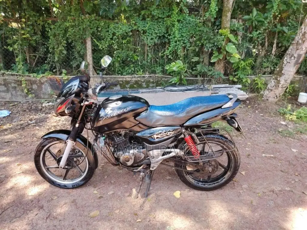 Bajaj Pulsar 180 2006 Motorbike (Used)