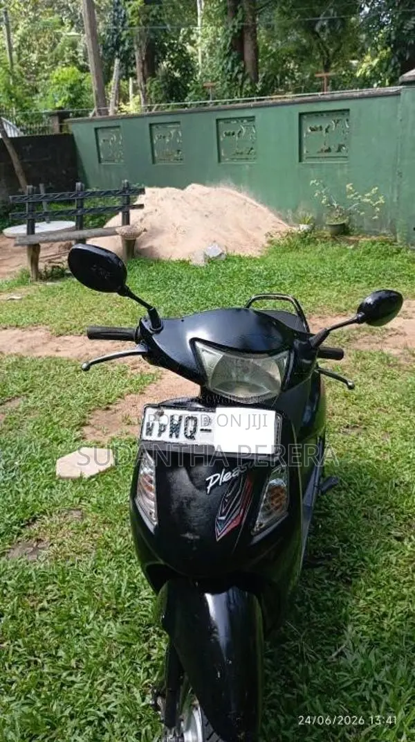 Hero Pleasure 2011 Motorbike (Used)