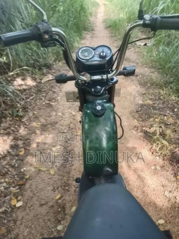 TVS XL Super Heavy Duty 2010 Motorbike (Used)