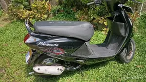 Hero Pleasure 2011 Motorbike (Used)