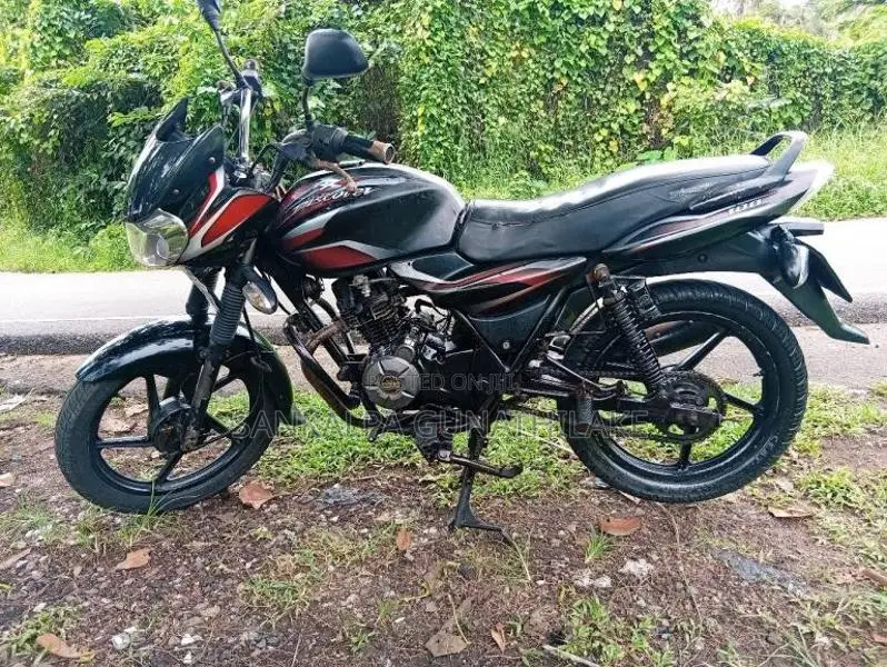 Bajaj Discover 100 2017 Motorbike (Used)