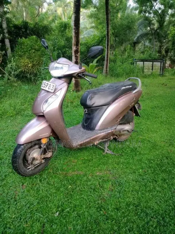 Honda Activa 2015 Motorbike (Used)