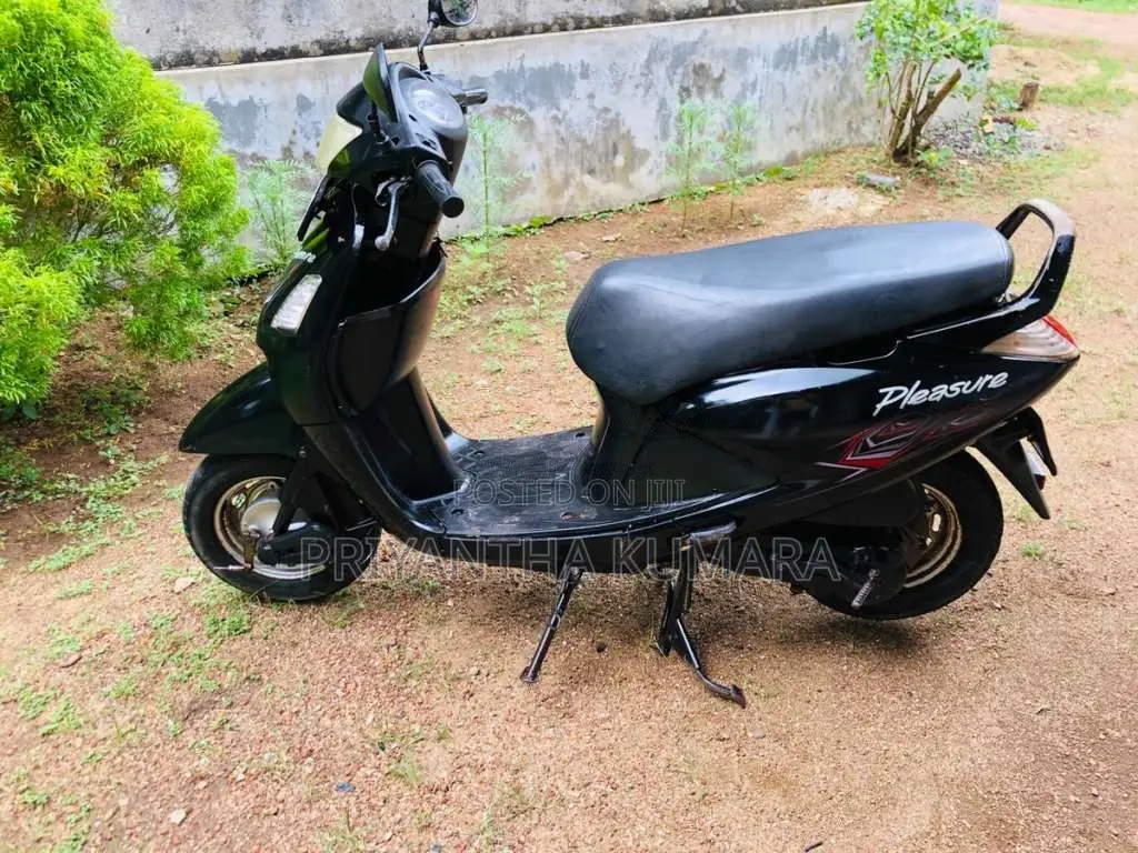 Hero Pleasure 2011 Motorbike (Used)