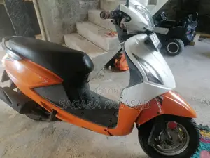 Hero Pleasure 2015 Motorbike (Used)