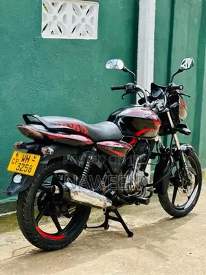 Bajaj Discover 2010 Motorbike (Used)