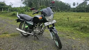 Bajaj Caliber 2004 Motorbike (Used)