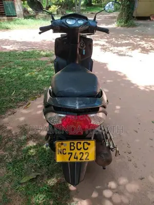 Honda Dio 2015 Motorbike (Used)