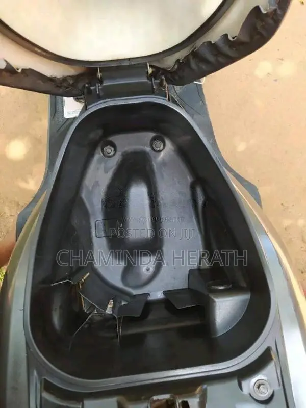Honda Dio 2015 Motorbike (Used)