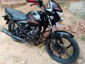 Honda Shine 2013 Motorbike (Used)