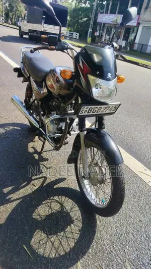 Bajaj CT-100 2017 Motorbike (Used)