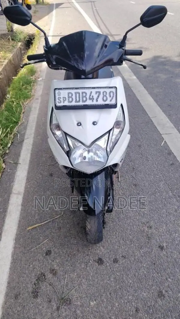 Honda Dio 2015 Motorbike (Used)