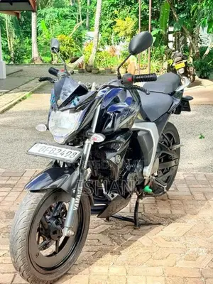 Yamaha FZ 2017 Motorbike (Used)