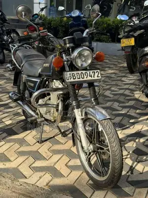 Suzuki GN125 H 2016 Motorbike (Used)