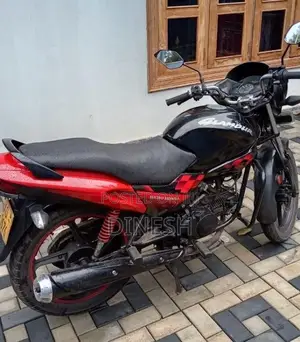 Hero-Honda Glamour 2012 Motorbike (Used)