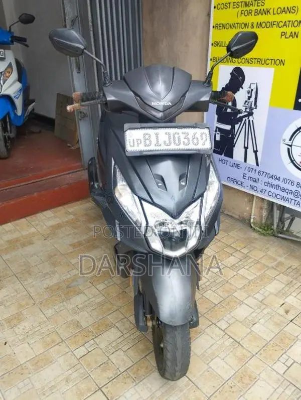 Honda Dio 2019 Motorbike (Used)