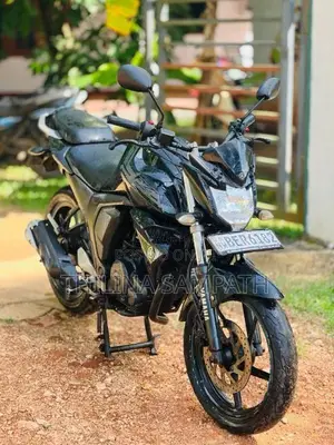 Yamaha Fz Version 2.0 2017 Motorbike (Used)