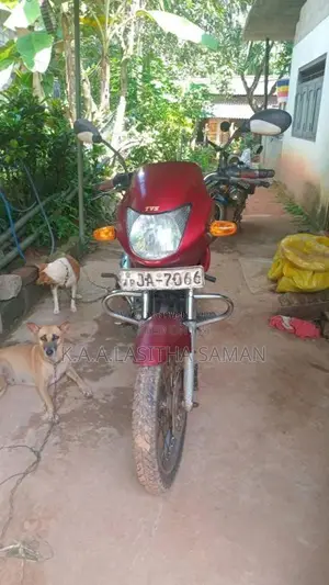 TVS Fiero F2 2004 Motorbike (Used)