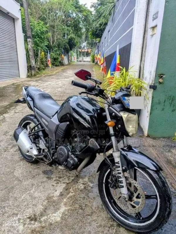 Yamaha FZ 2011 Motorbike (Used)