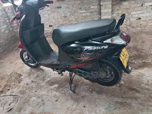 Hero Pleasure 2011 Motorbike (Used)