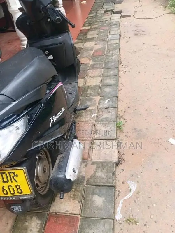 Hero Pleasure 2016 Motorbike (Used)