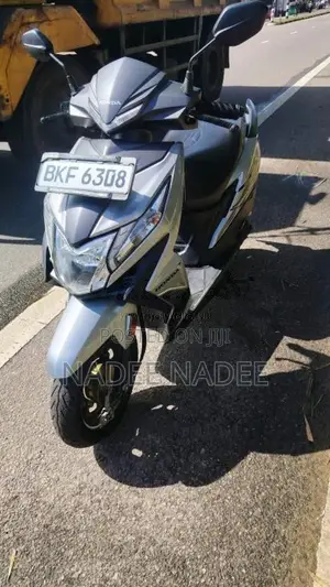 Honda Dio Dx 2025 Motorbike (Used)