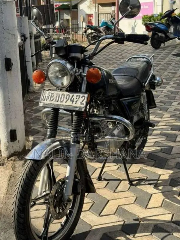 Suzuki GN125 H 2016 Motorbike (Used)