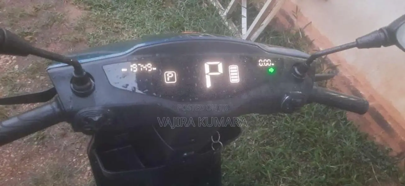 Yadea T5 2024 Motorbike (Used)