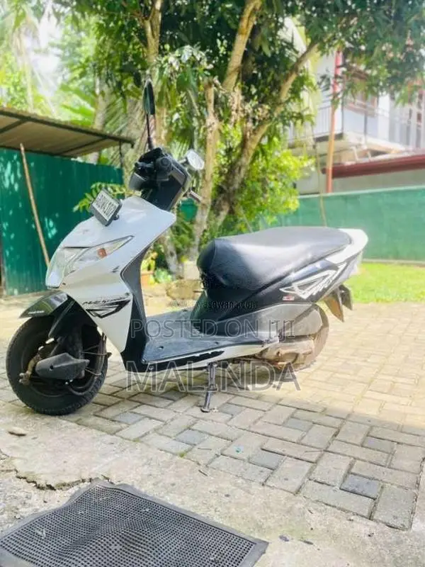 Honda Dio 2016 Motorbike (Used)