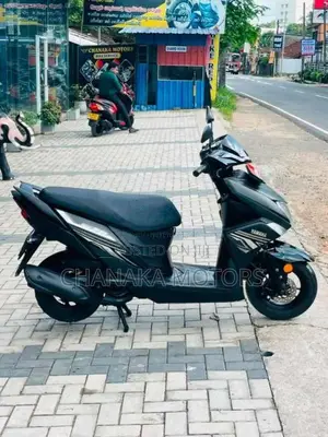 Yamaha Ray ZR 2018 Motorbike (Used)