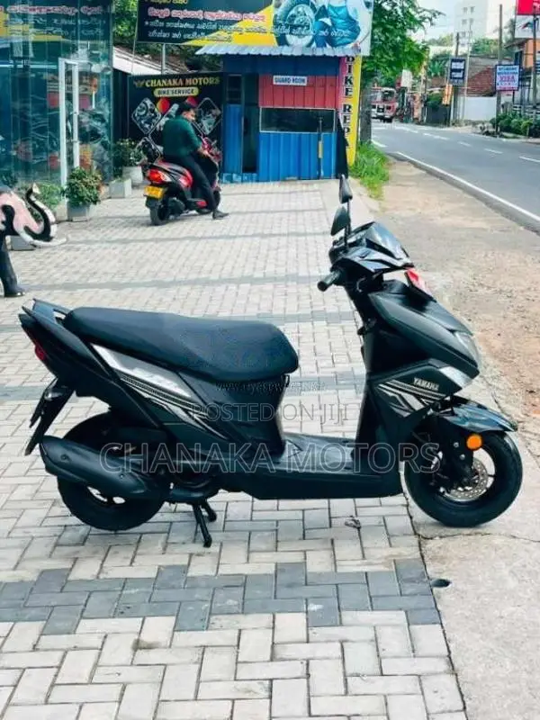 Yamaha Ray ZR 2018 Motorbike (Used)