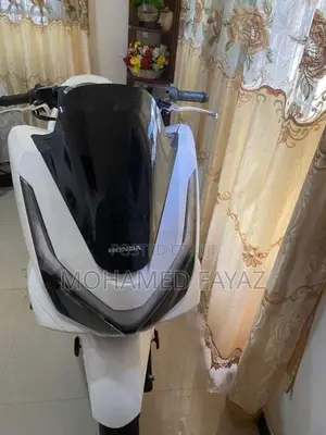 Honda Pcx 2025 Motorbike Brand New
